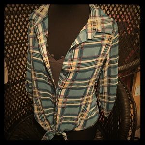 🖤🖤Blue Flannel Top🖤🖤